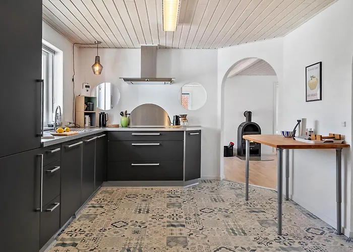 Nyaraló 4 Bedroom In *